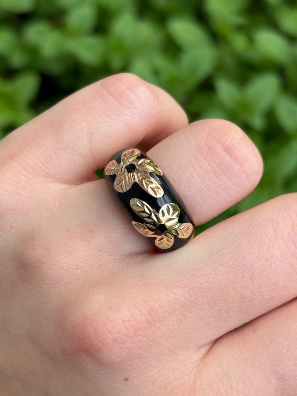 14k Gold Two Tone Diamond Cut Flower Dome Ring with Black Enamel - Picture 3 of 9